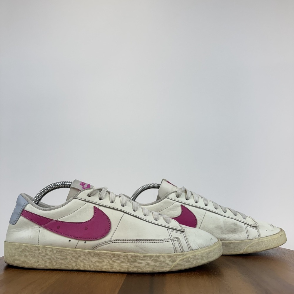 Womens Nike Blazer Low 'Fire Pink' Casual Leather Sneakers Shoes Size‎ 10 M
